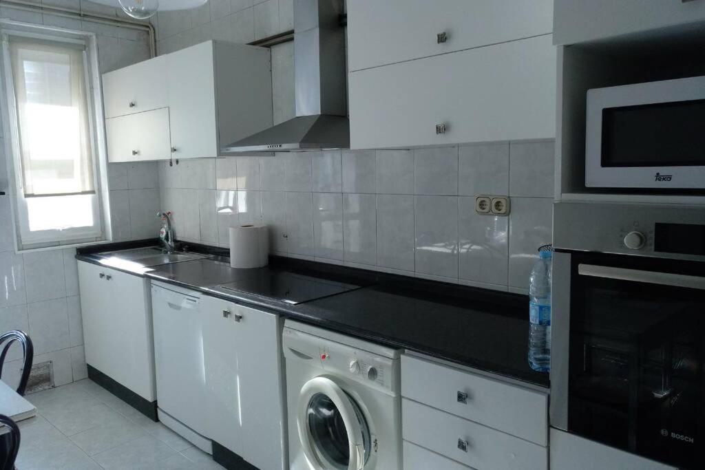 Apartamento Con Garaje Santiago De Compostela Διαμέρισμα Εξωτερικό φωτογραφία